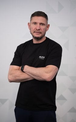 Инструктор групповых программ Филонов Александр