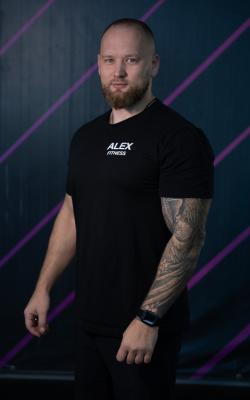 Инструктор тренажерного зала Гайдуков Кирилл