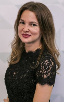 Менеджер отдела продаж Козлова Юлия